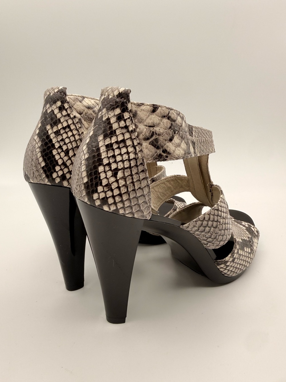 MICHAEL KORS Snakeskin Leather Strappy Platform Heels Size 11 - Picture 3 of 17